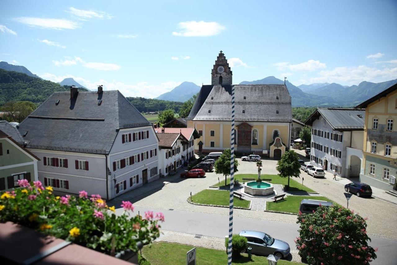 Hotel Hofwirt Neubeuern Eksteriør bilde